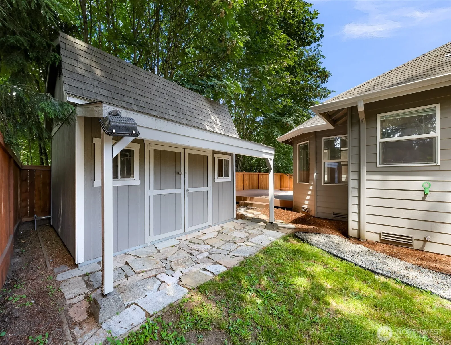 Property photo for 17214 Snohomish Avenue, Snohomish photo 4