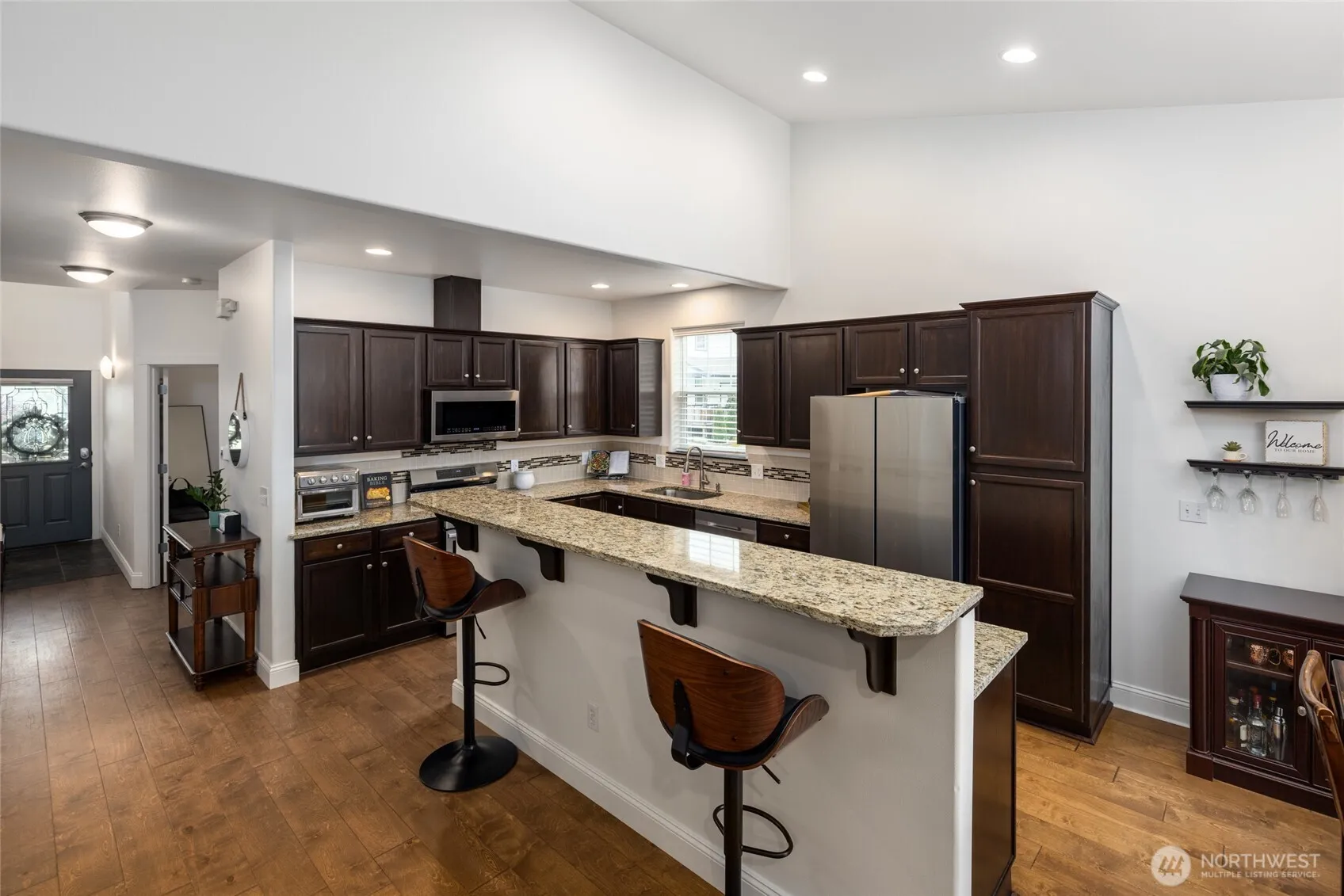 Property photo for 1820 Barnum Lane, Burlington