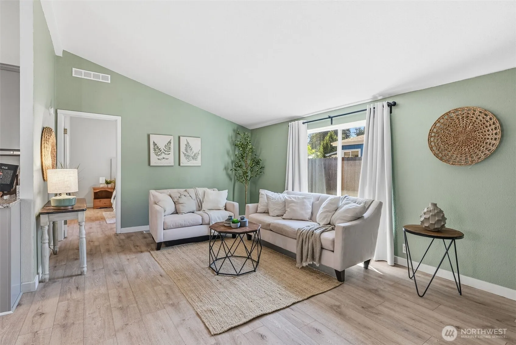Property photo for 5111 144th Avenue, Vancouver photo 2
