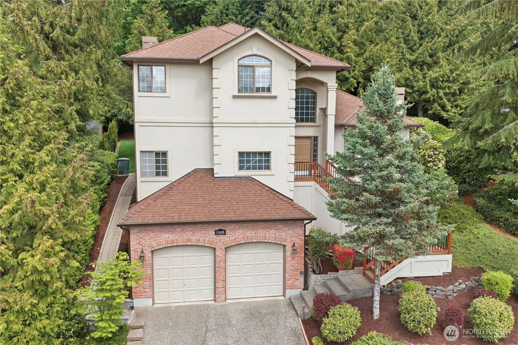 Property photo for 15430 Se 67th Place, Bellevue photo 5