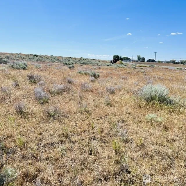 Property photo for 5355 Ne Mcconihe Rd, Moses Lake photo 5