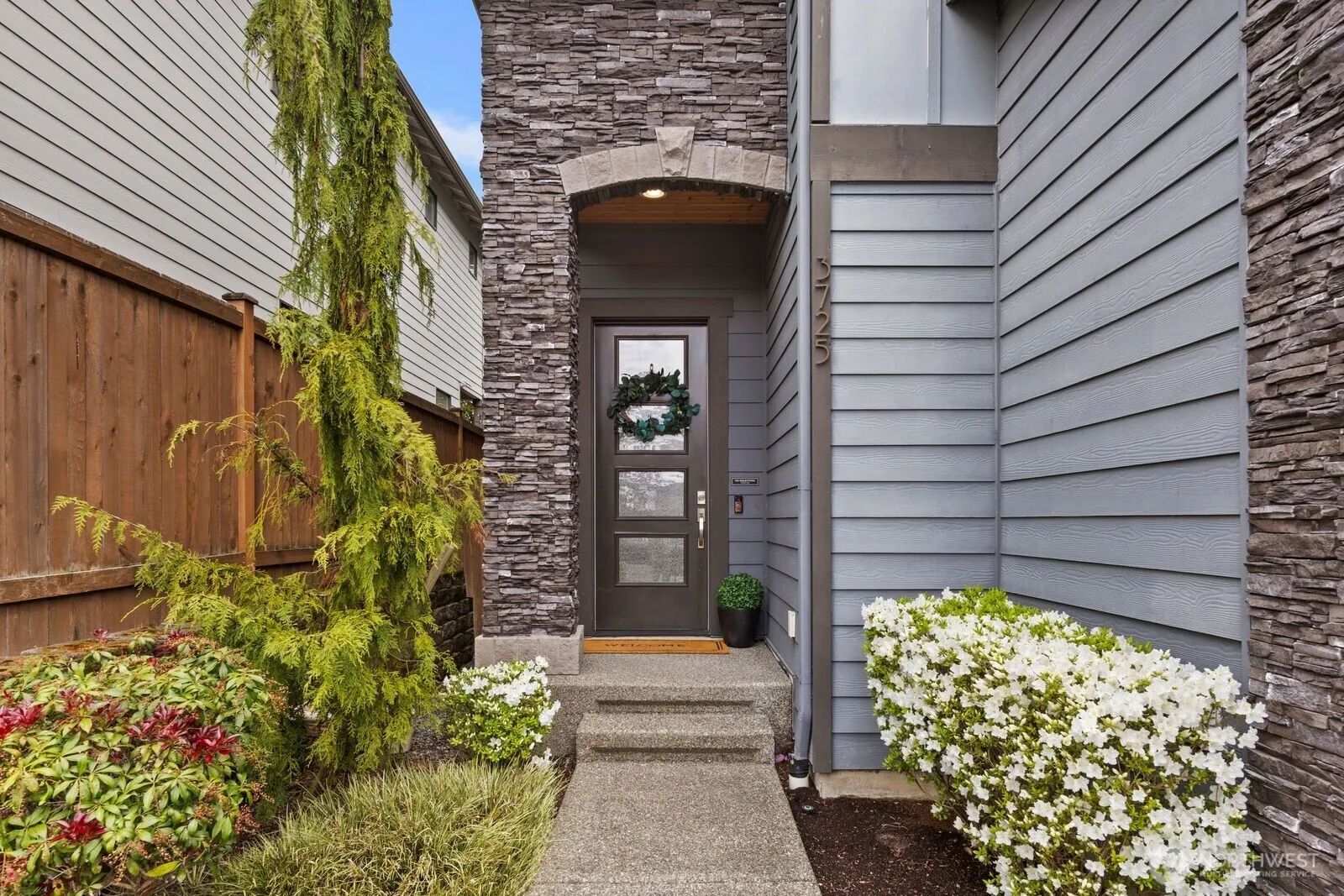 Property photo for 3725 200th Place Se, Bothell photo 4