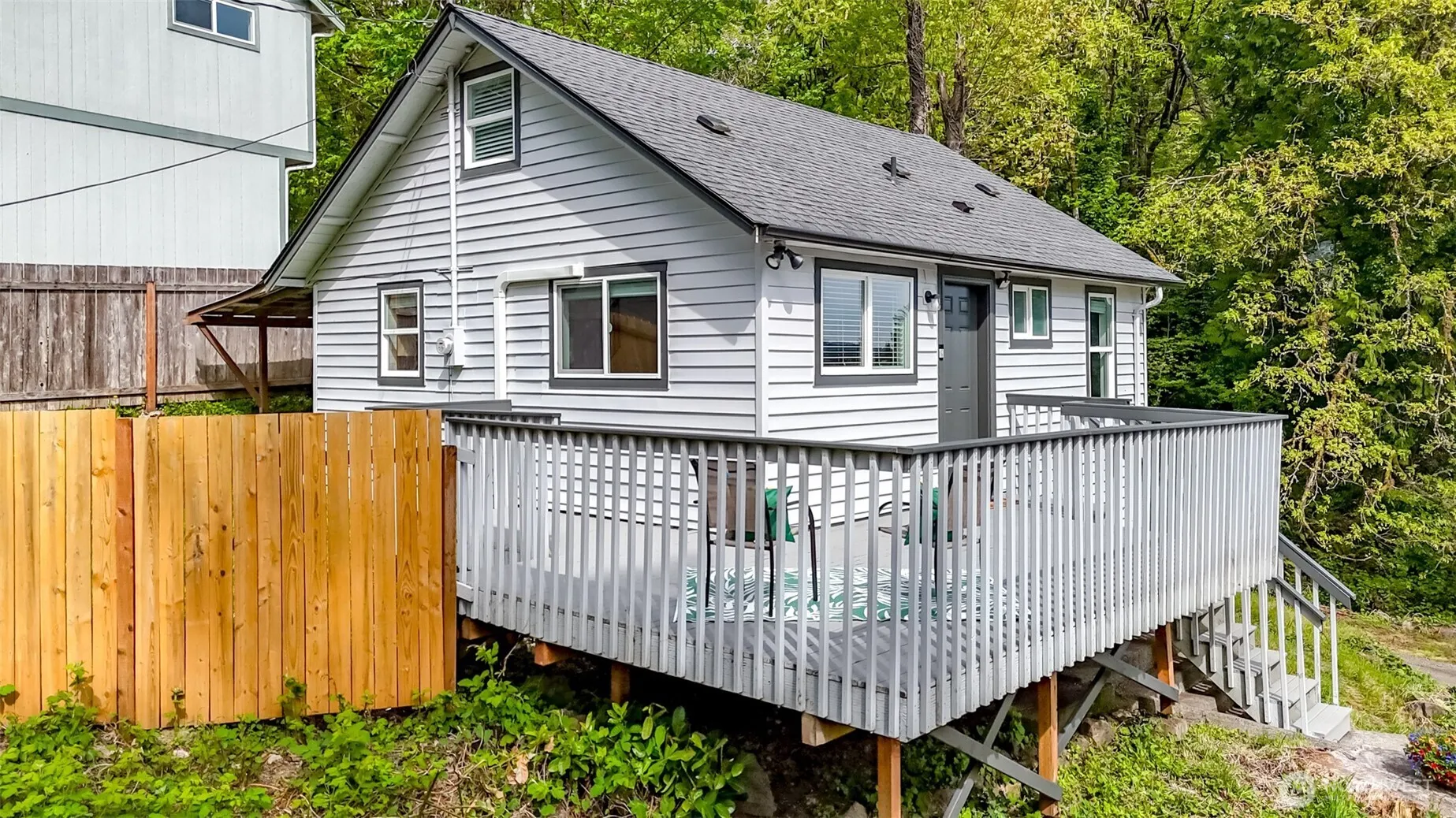 Property photo for 1408 Price Rd, Bremerton