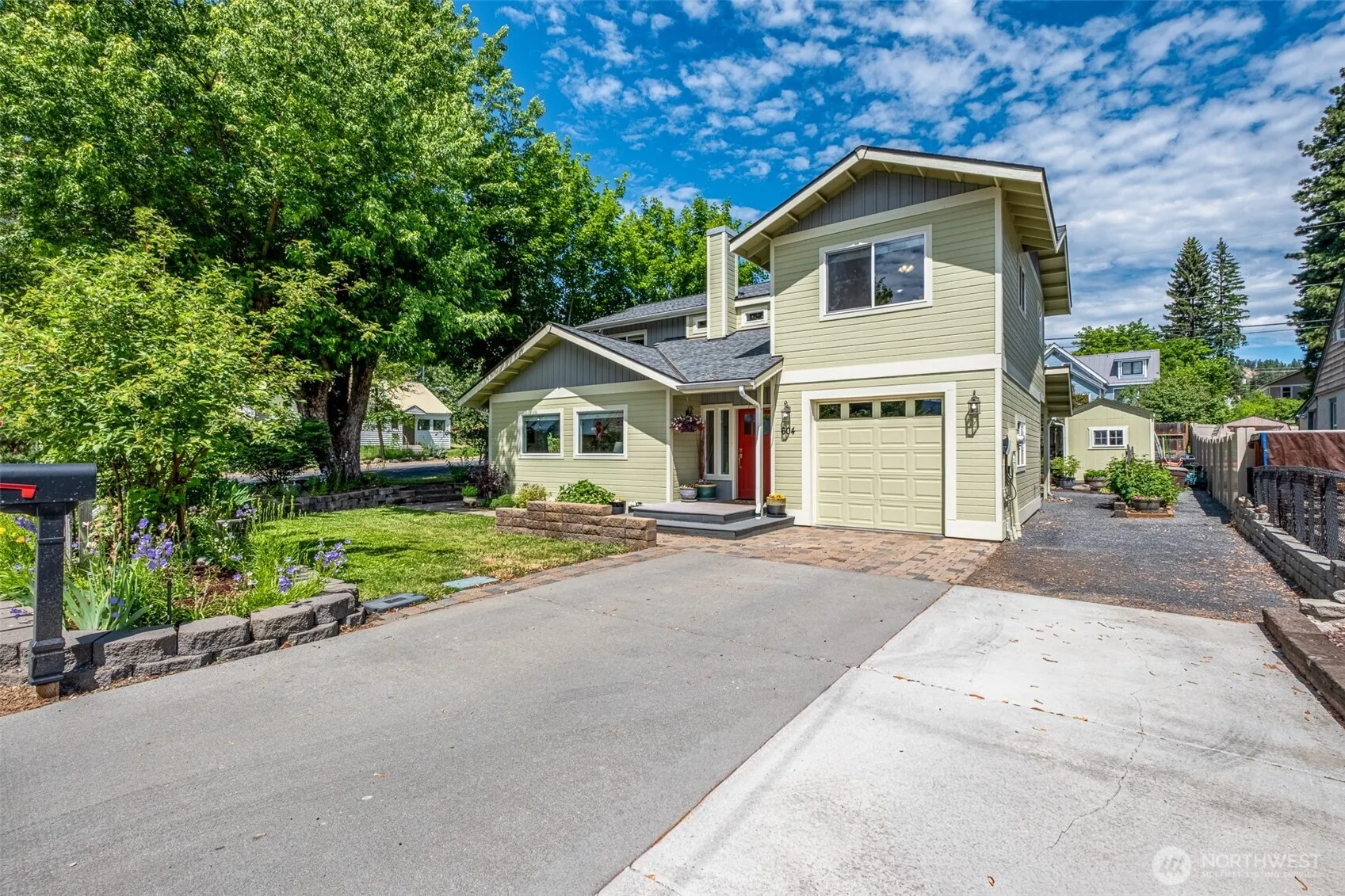 Property photo for 604 Birch Street, Leavenworth