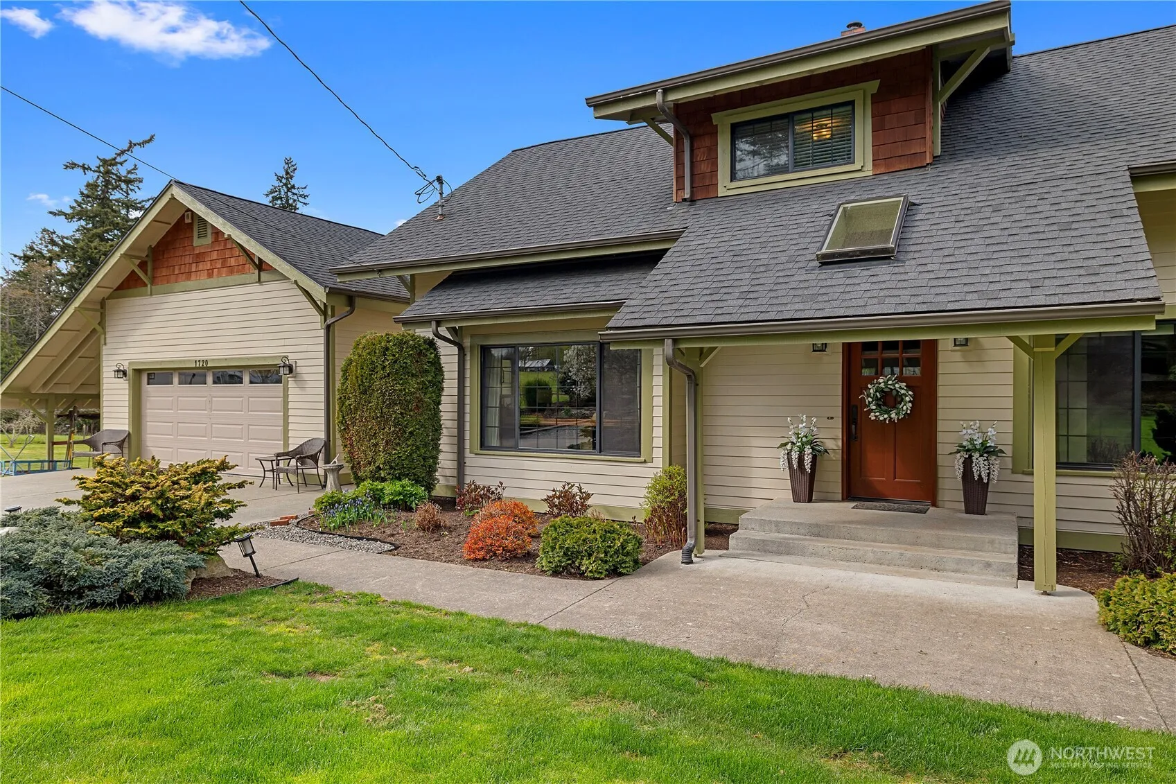 Property photo for 1720 Van Wyck Road, Bellingham