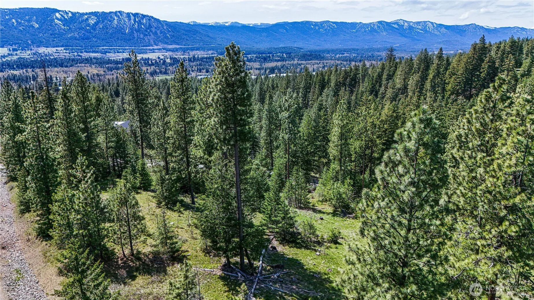 Property photo for 1631 Creekside Road, Cle Elum photo 3