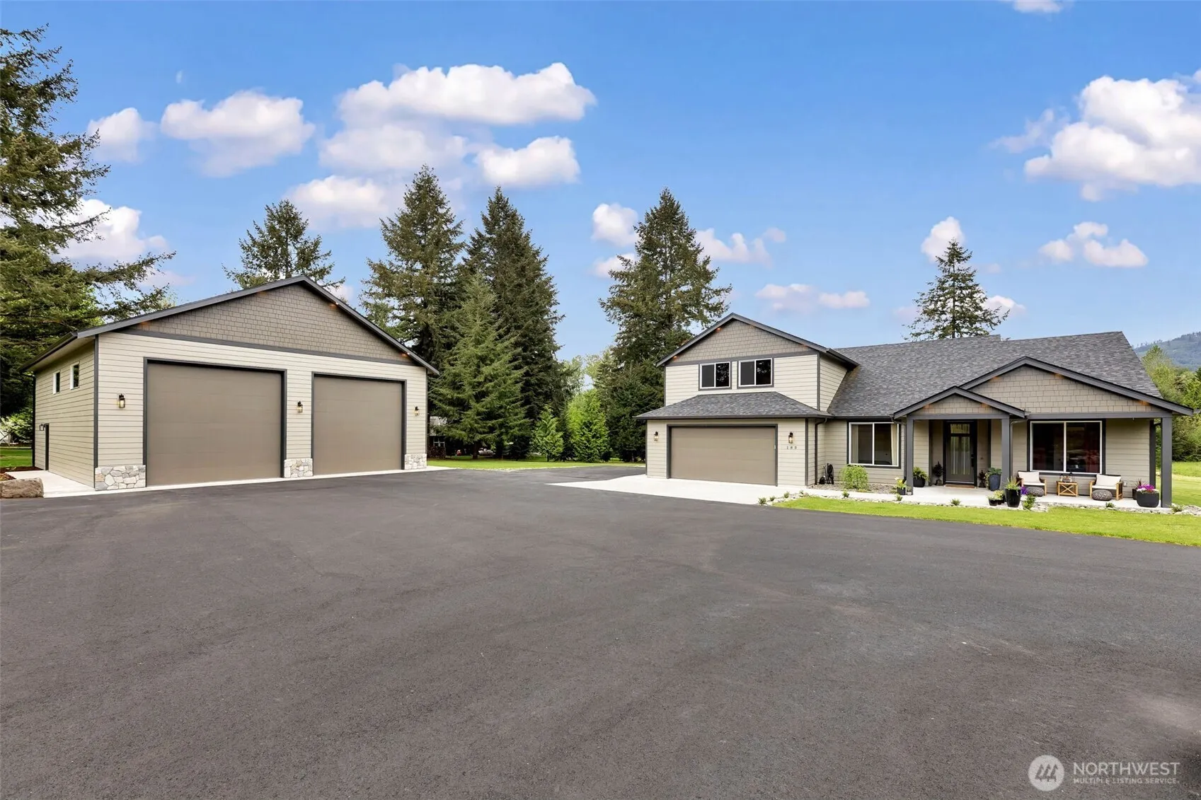 Property photo for 185 Eagle Court, Woodland