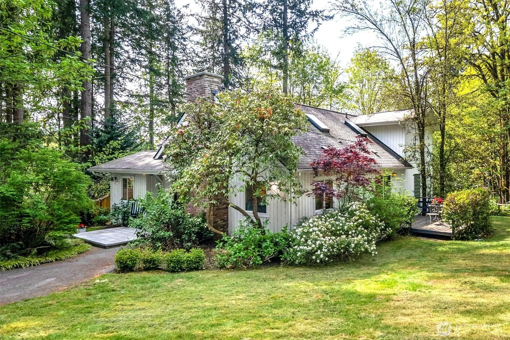 Property photo for 15715 249 Avenue Se, Issaquah photo 3