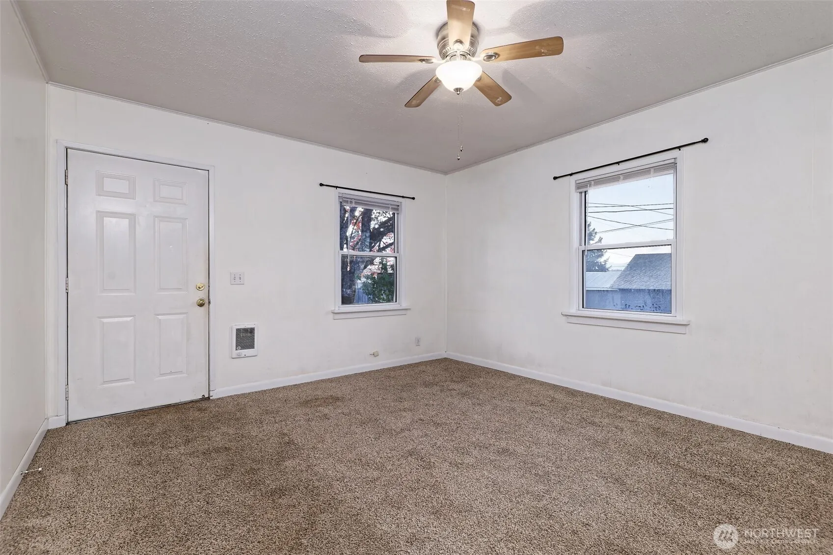 Property photo for 1514 Summit Drive, Shelton photo 2