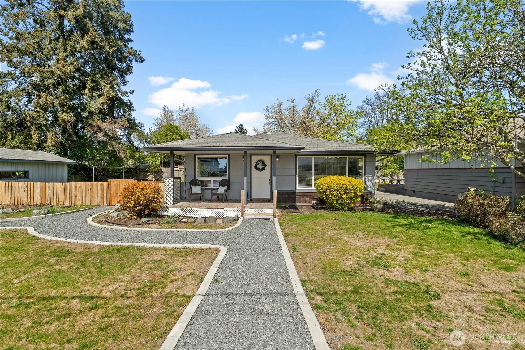 Property photo for 1209 Wheeler St S, Tacoma photo 2