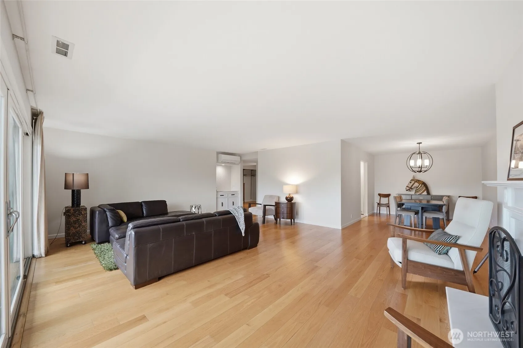 Property photo for 2565 Dexter Avenue N #103, Seattle photo 5