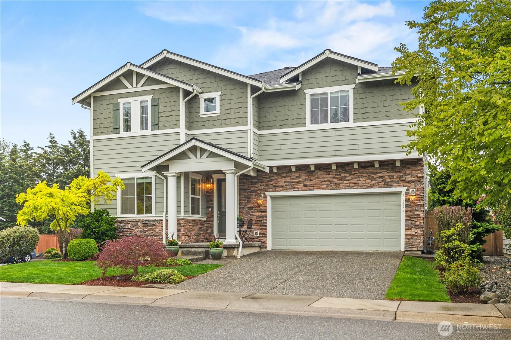 Property photo for 25499 Se 274th Place, Maple Valley