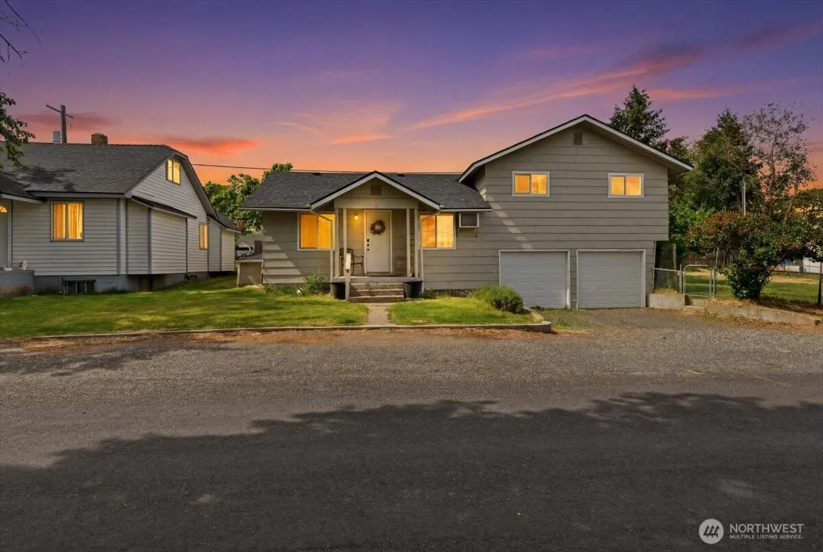 Property photo for 23 Goodfellow Avenue, Electric City photo 2