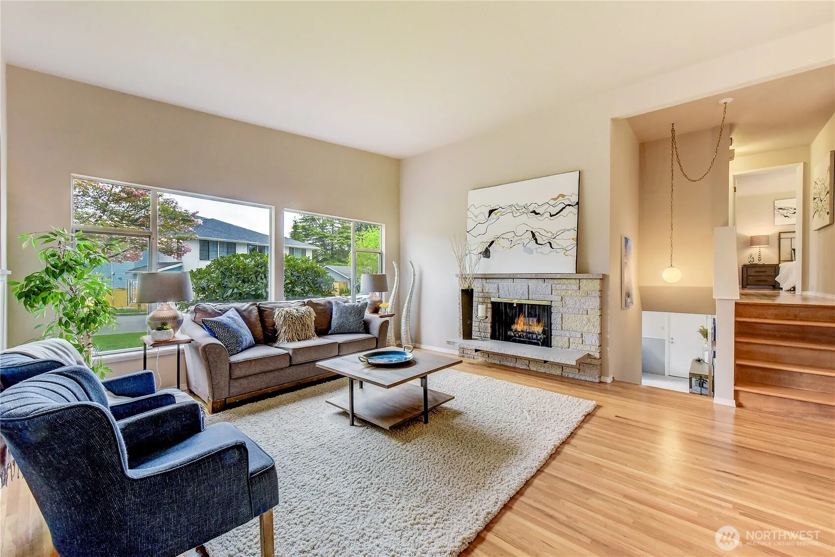 Property photo for 134 160th Place Se, Bellevue photo 2