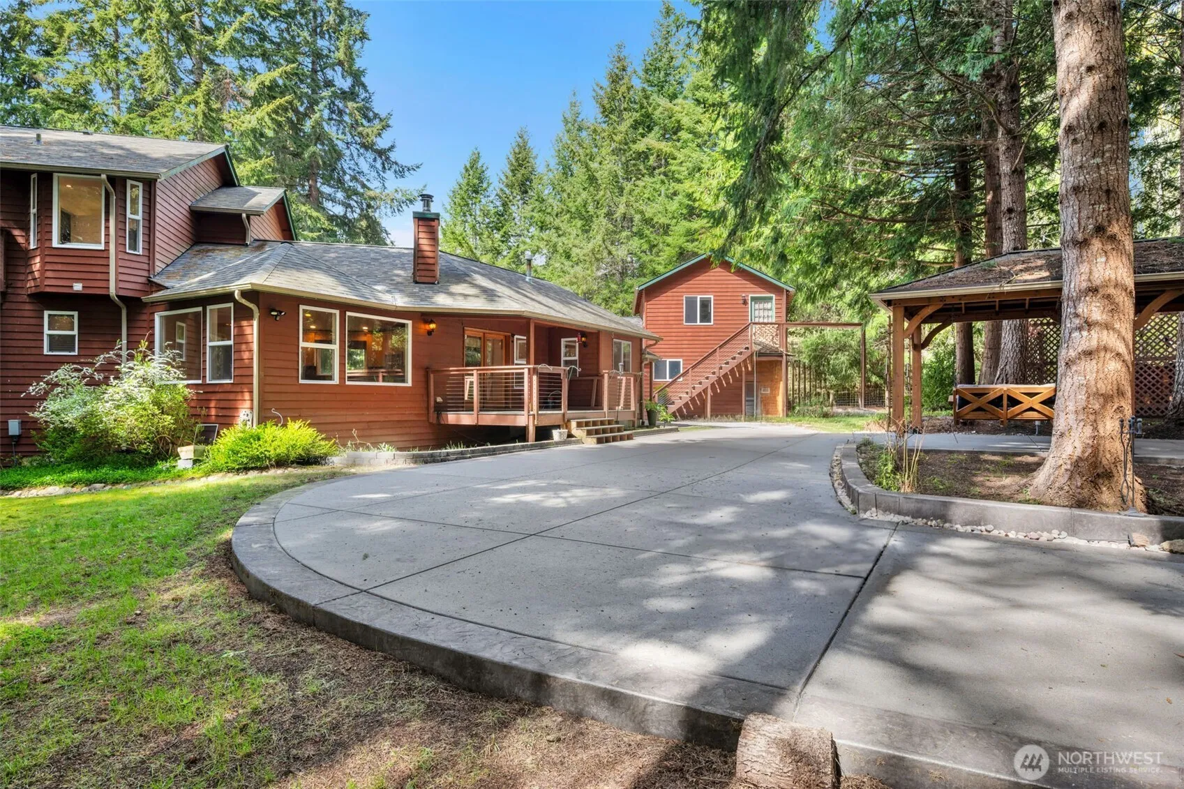 Property photo for 1038 Ne Blue Ridge Drive, Poulsbo photo 3