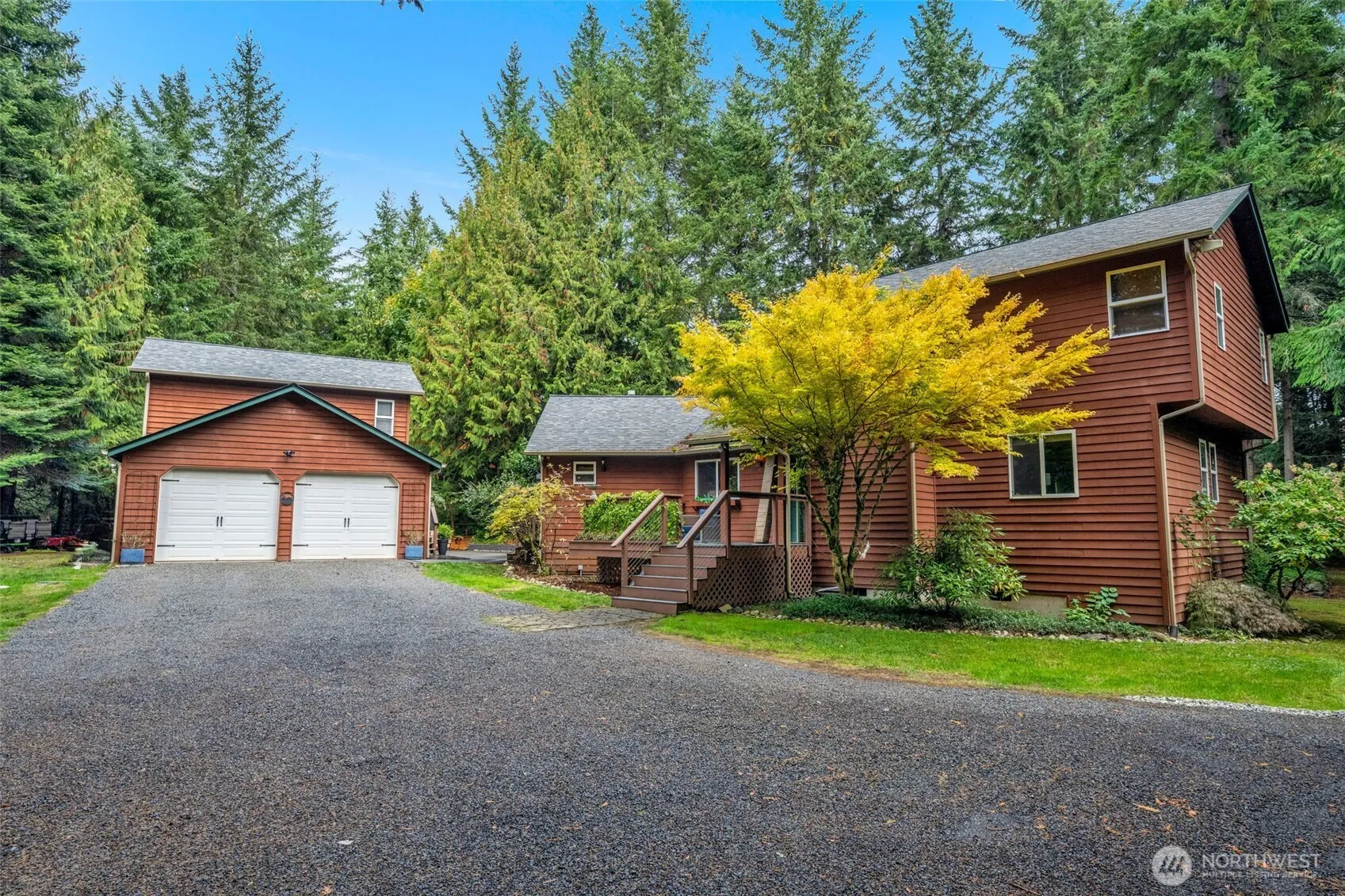 Property photo for 1038 Ne Blue Ridge Drive, Poulsbo photo 2