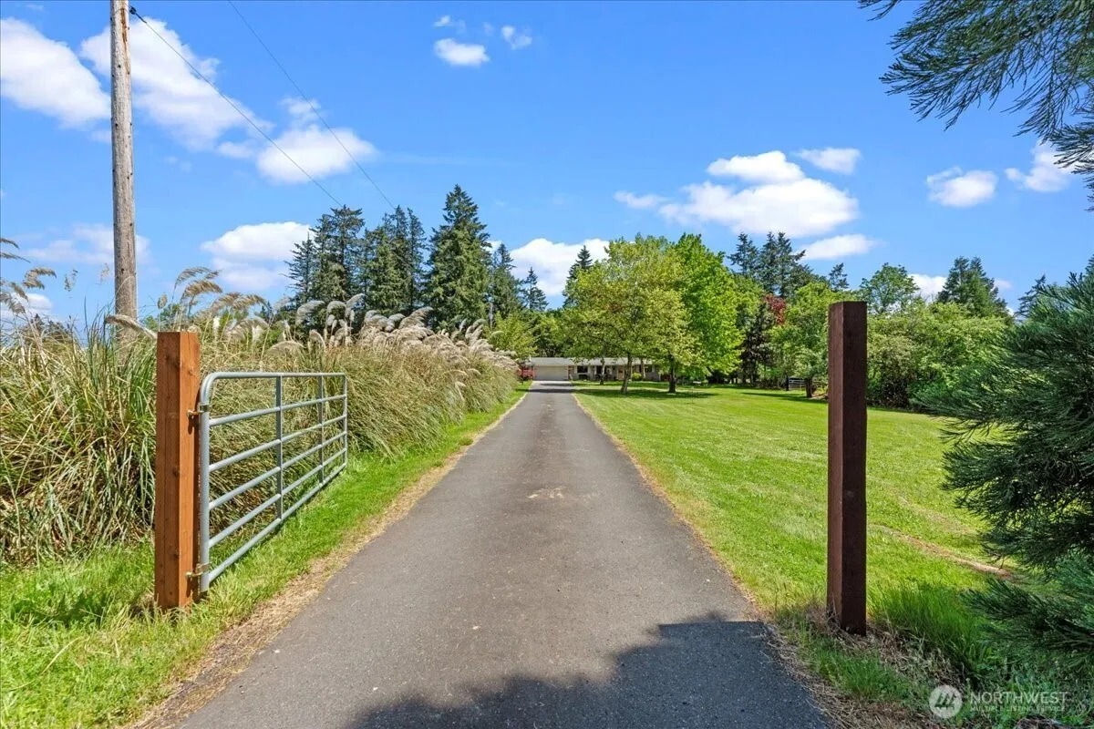 Property photo for 24501 Ne 29th Avenue, Ridgefield photo 3