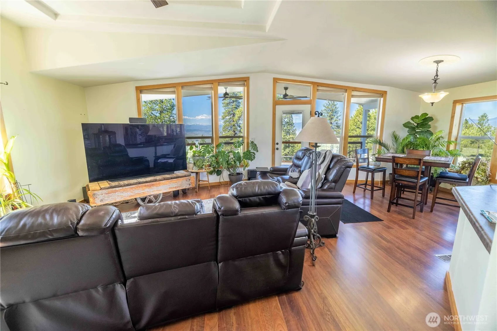 Property photo for 23 Razor Road, Tonasket photo 5