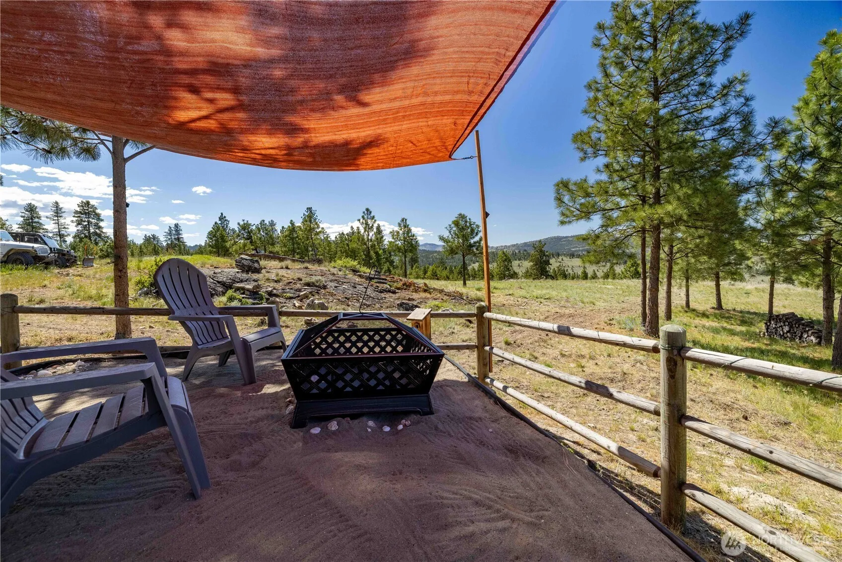 Property photo for 23 Razor Road, Tonasket photo 3