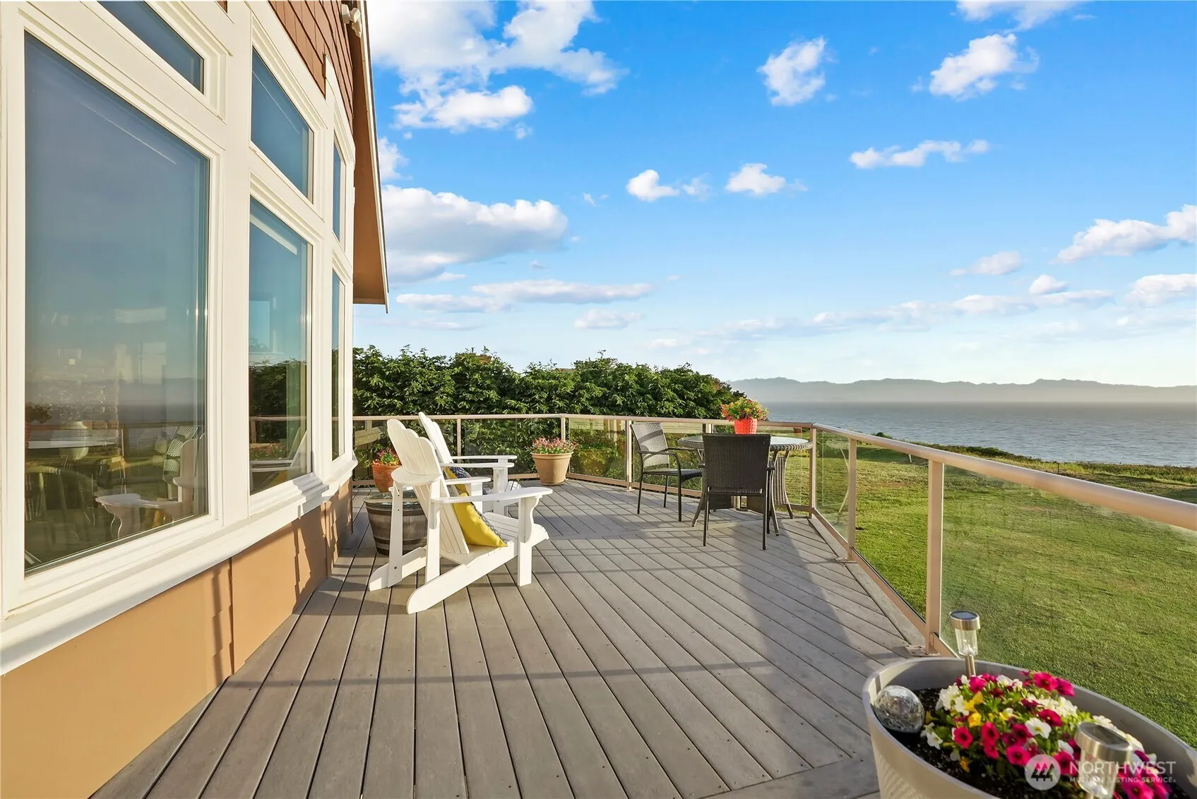Property photo for 813 Bergwacht Place, Coupeville photo 4