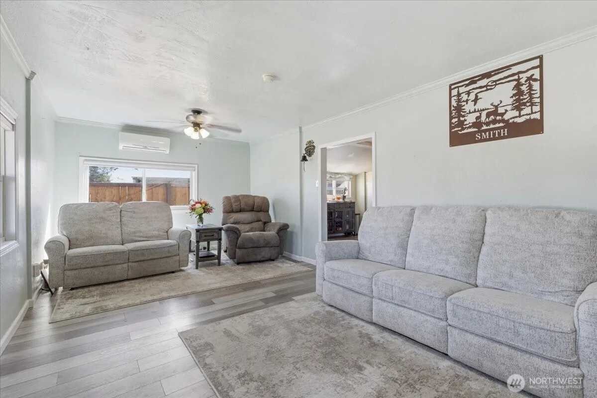 Property photo for 311 Federal Avenue, Grand Coulee photo 4