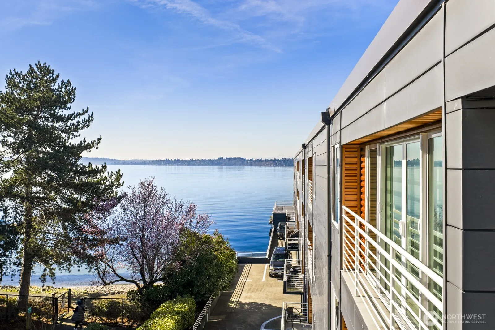 733 Lake Street S #301, Kirkland