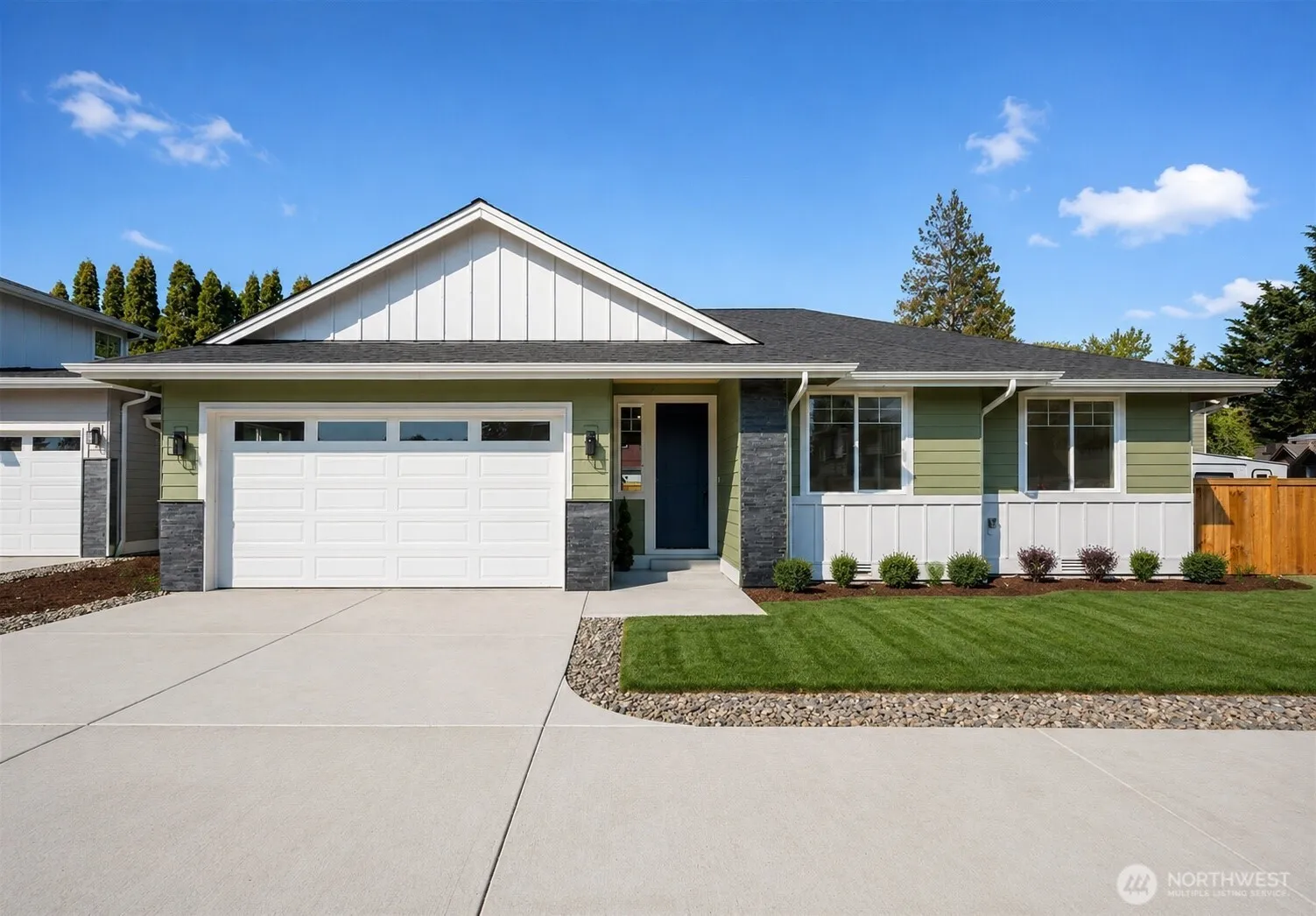 Property photo for 11014 6th Avenue W #b, Everett