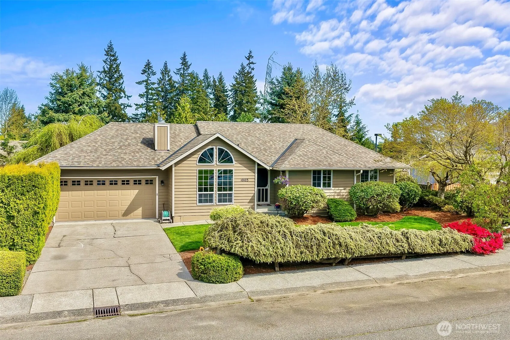 10103 27th Drive Se, Everett