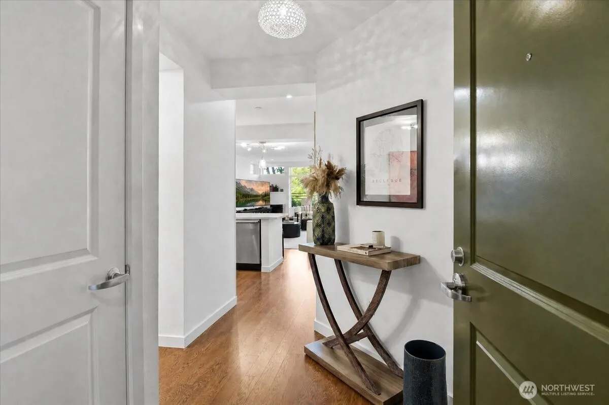 Property photo for 211 Kirkland Avenue #204, Kirkland photo 2