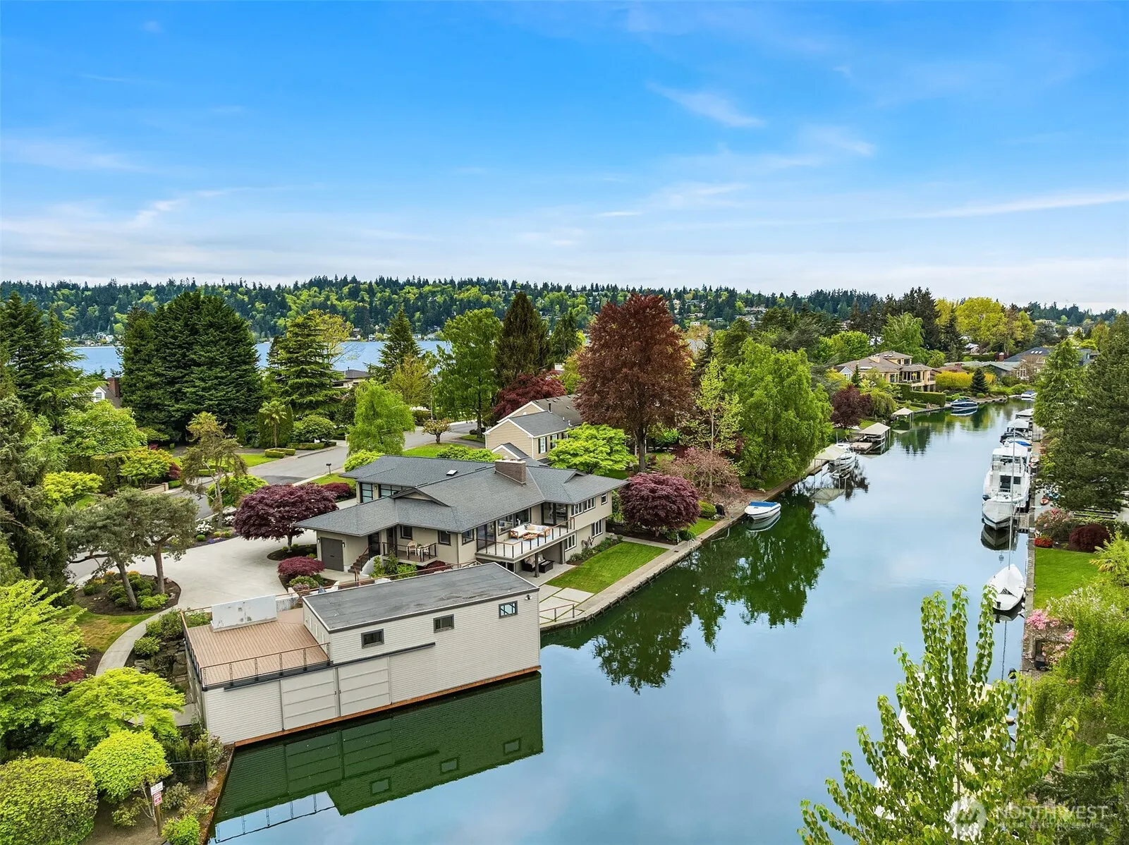 Property photo for 61 Cascade Key, Bellevue photo 2
