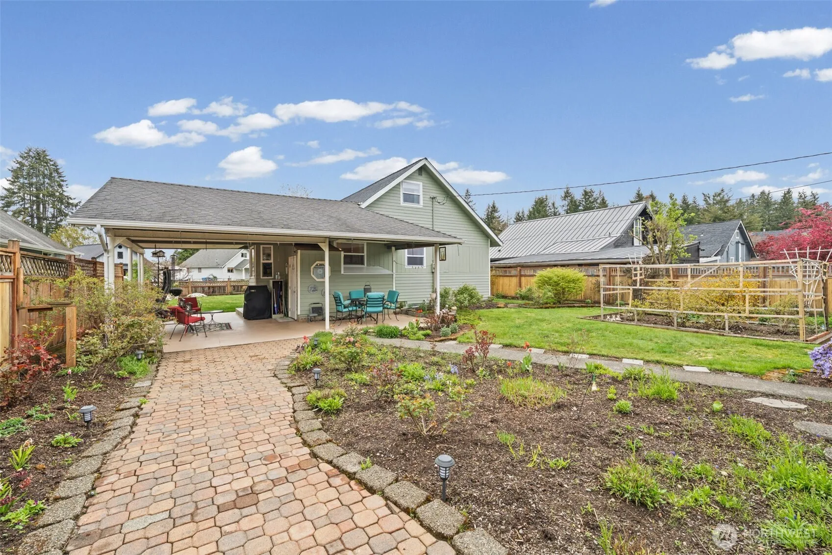 Property photo for 320 Coal Avenue, Carbonado photo 4