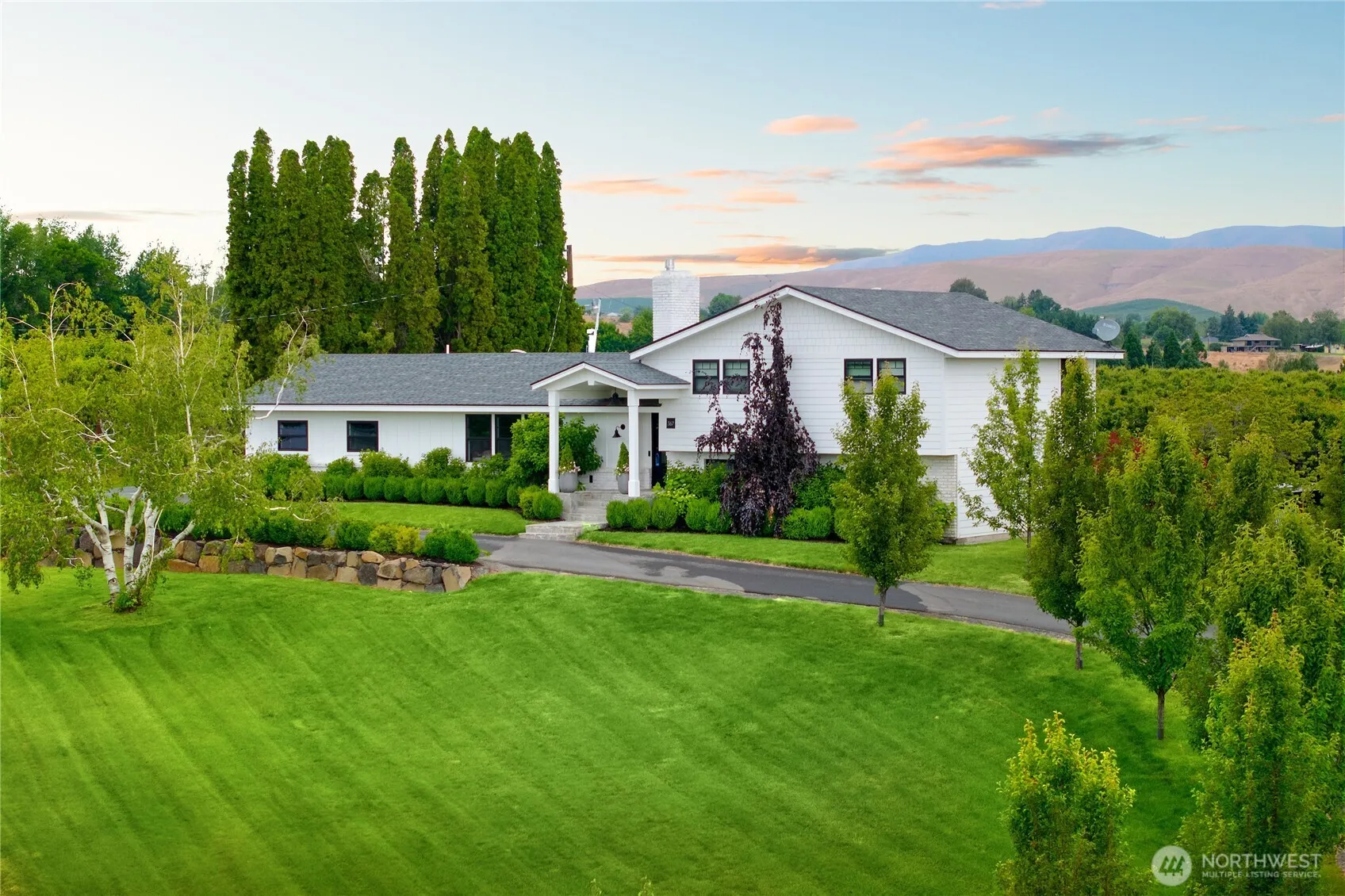 Property photo for 367 Baker Road, Selah