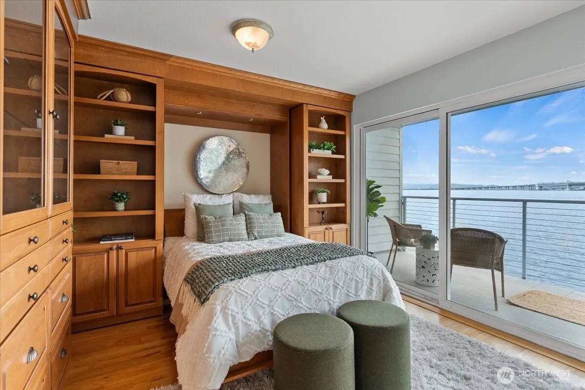 Property photo for 414 Lakeside Avenue S #13, Seattle photo 3