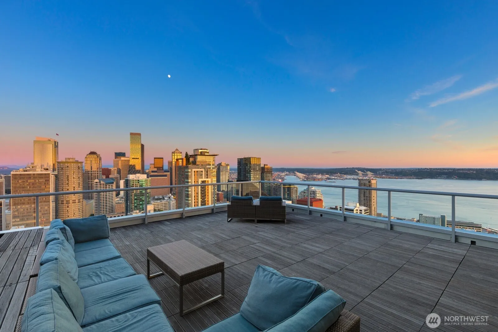 Property photo for 588 Bell Street #2102s, Seattle