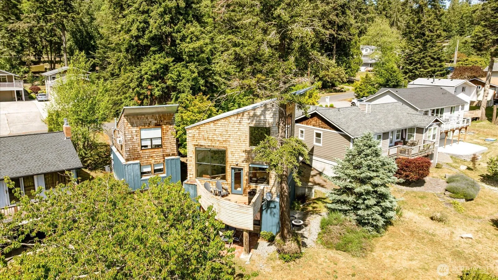 Property photo for 1060 Halsey Drive, Coupeville photo 2
