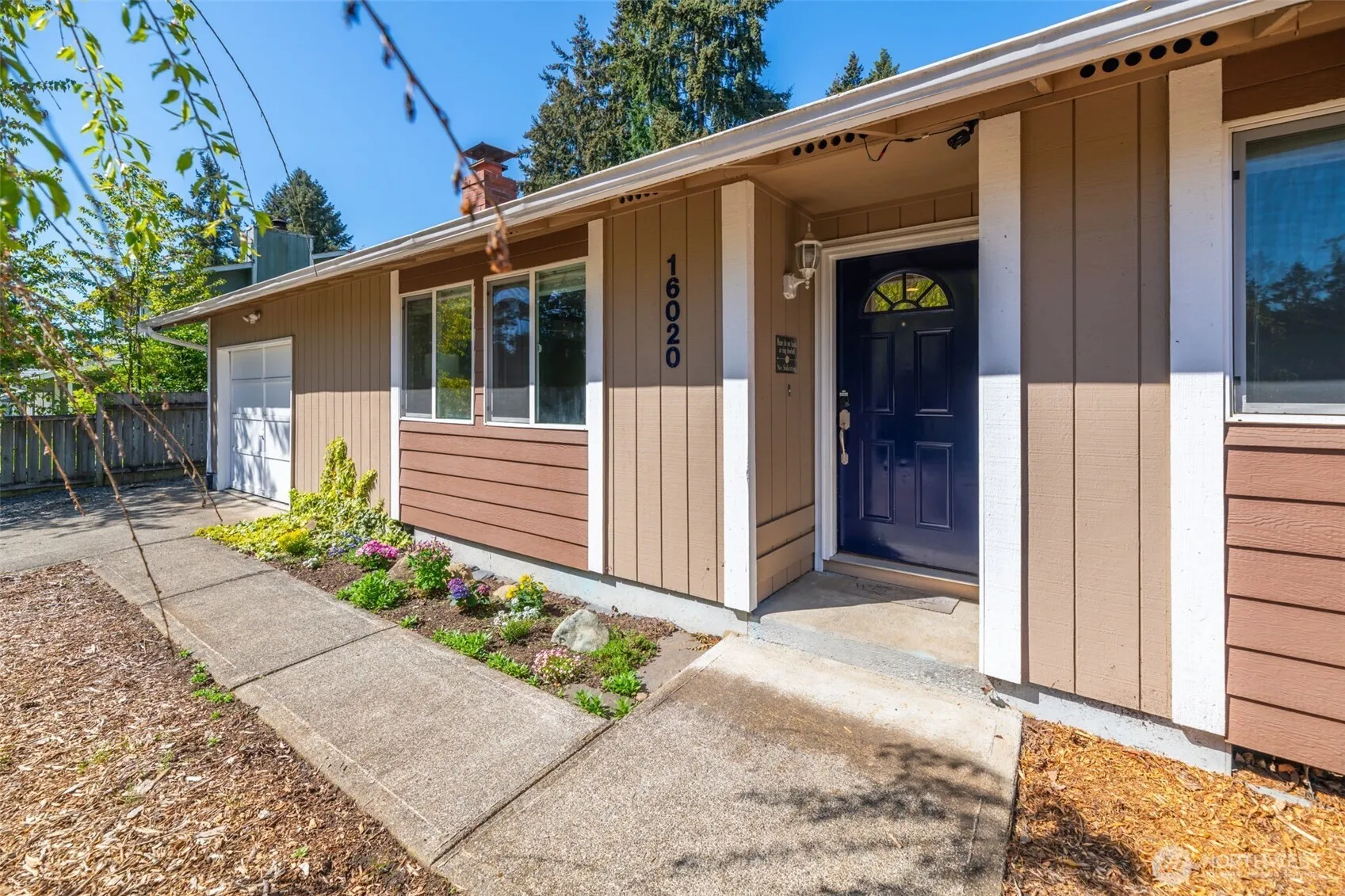 Property photo for 16020 70th Avenue E, Puyallup