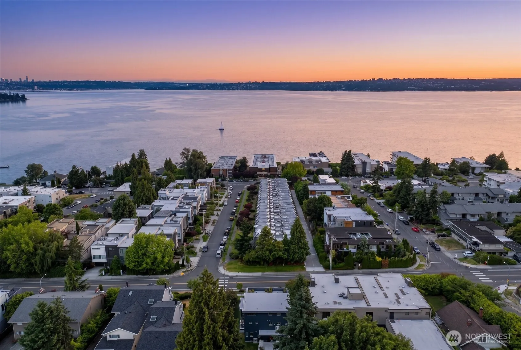6304 Lakeview Drive, Kirkland