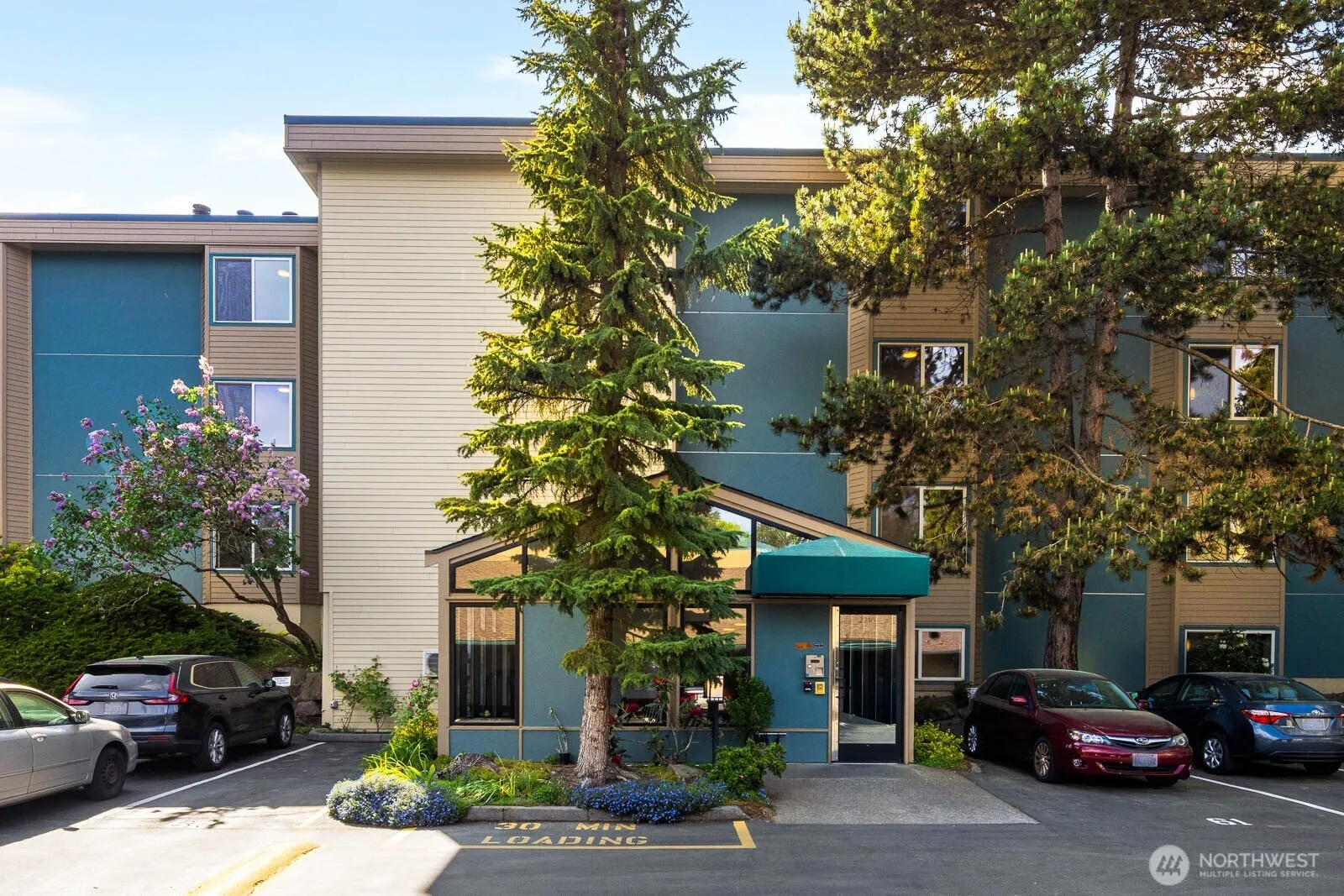 Property photo for 2210 Ne 92nd St #104, Seattle