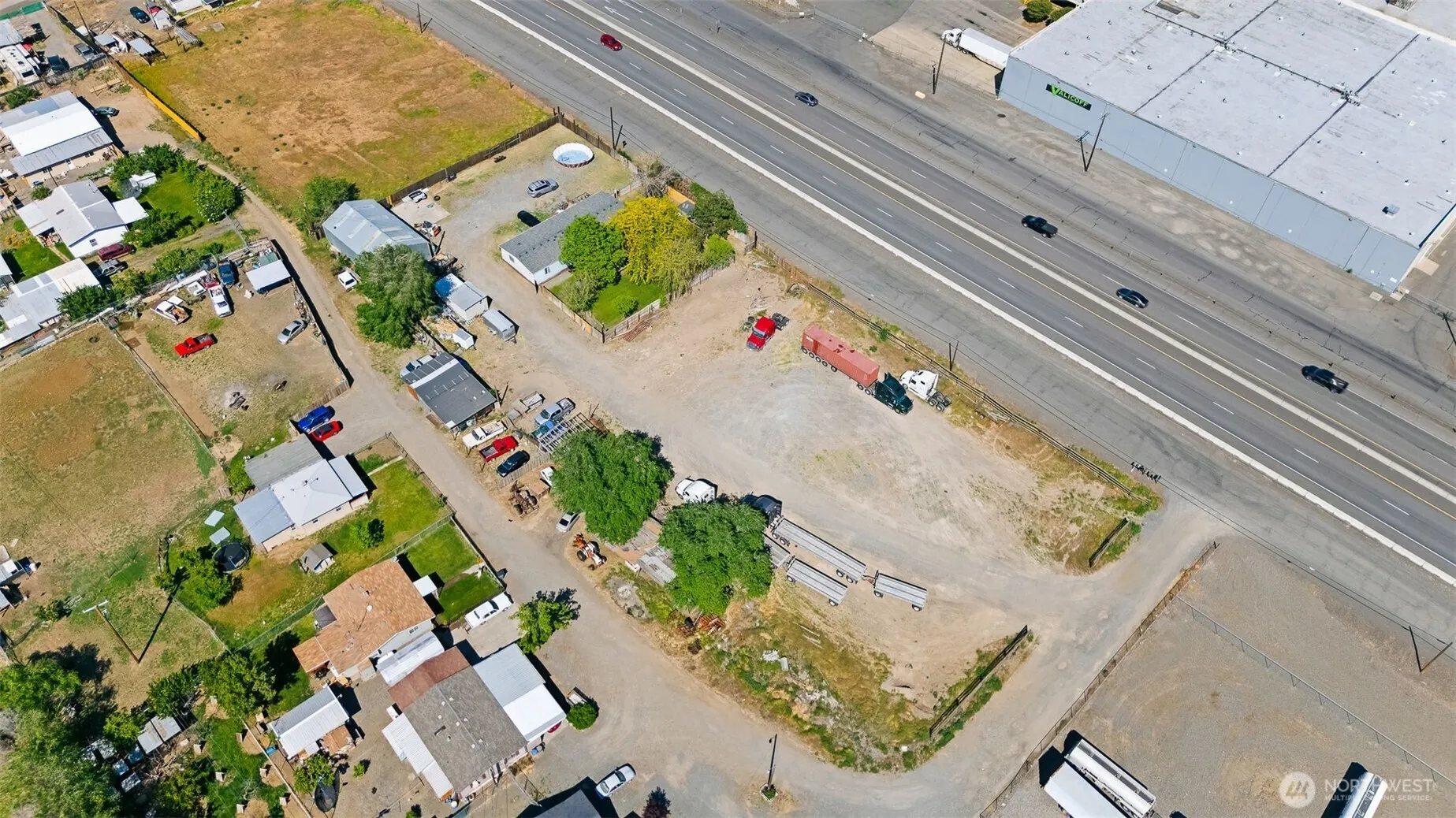 Property photo for 370 Nw Manor Road, Wapato photo 3