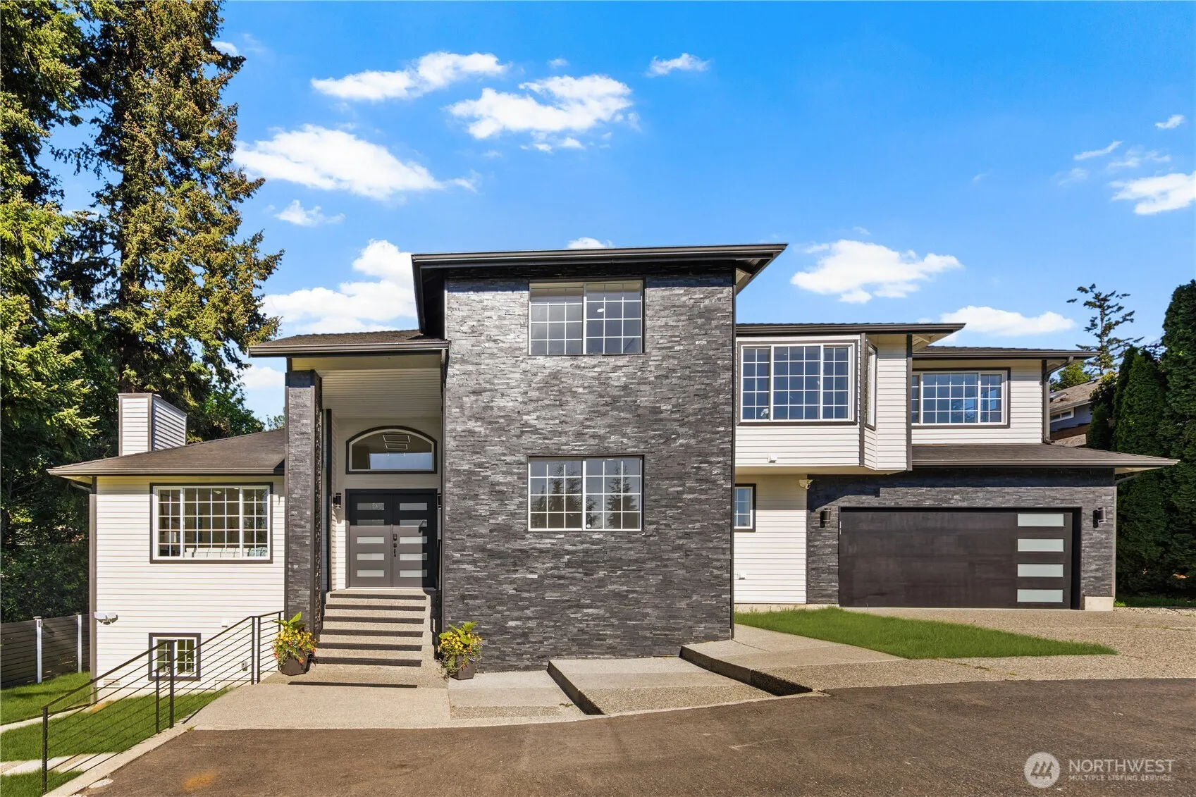 Property photo for 902 18th Street, Mukilteo