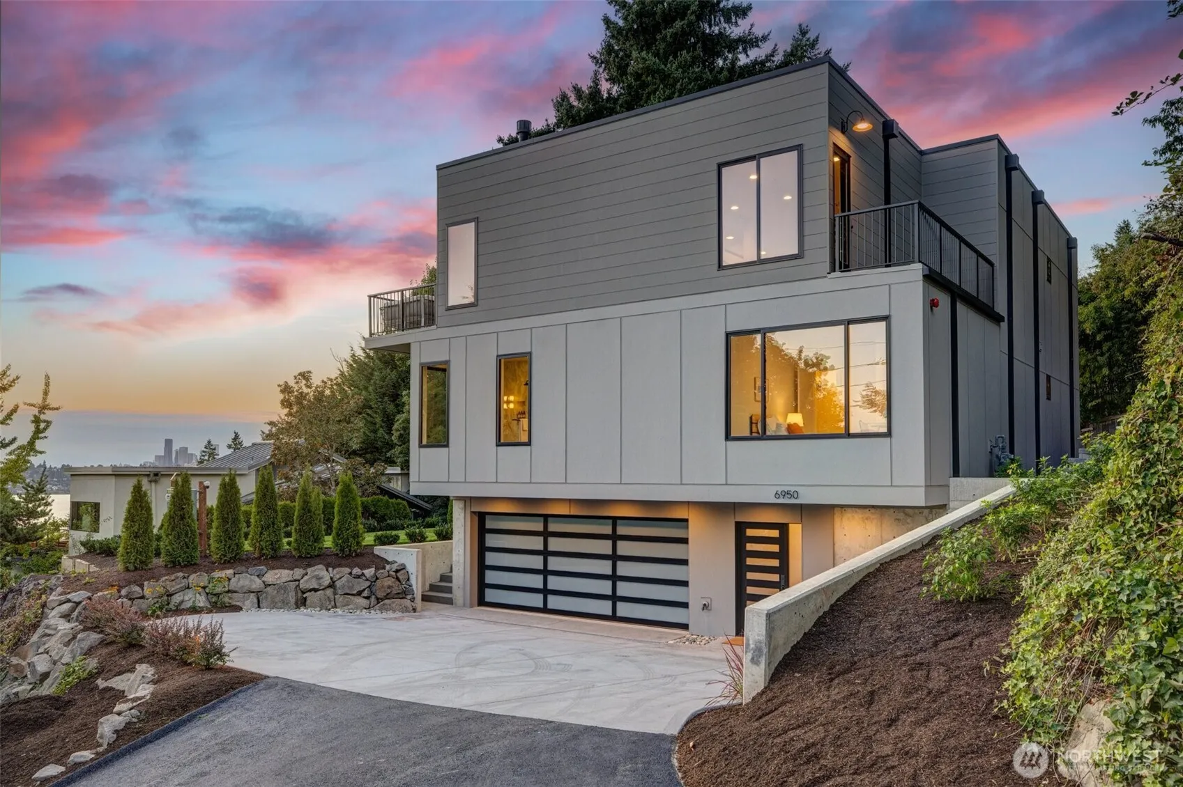 Property photo for 6950 Se Maker Street, Mercer Island, WA 98040