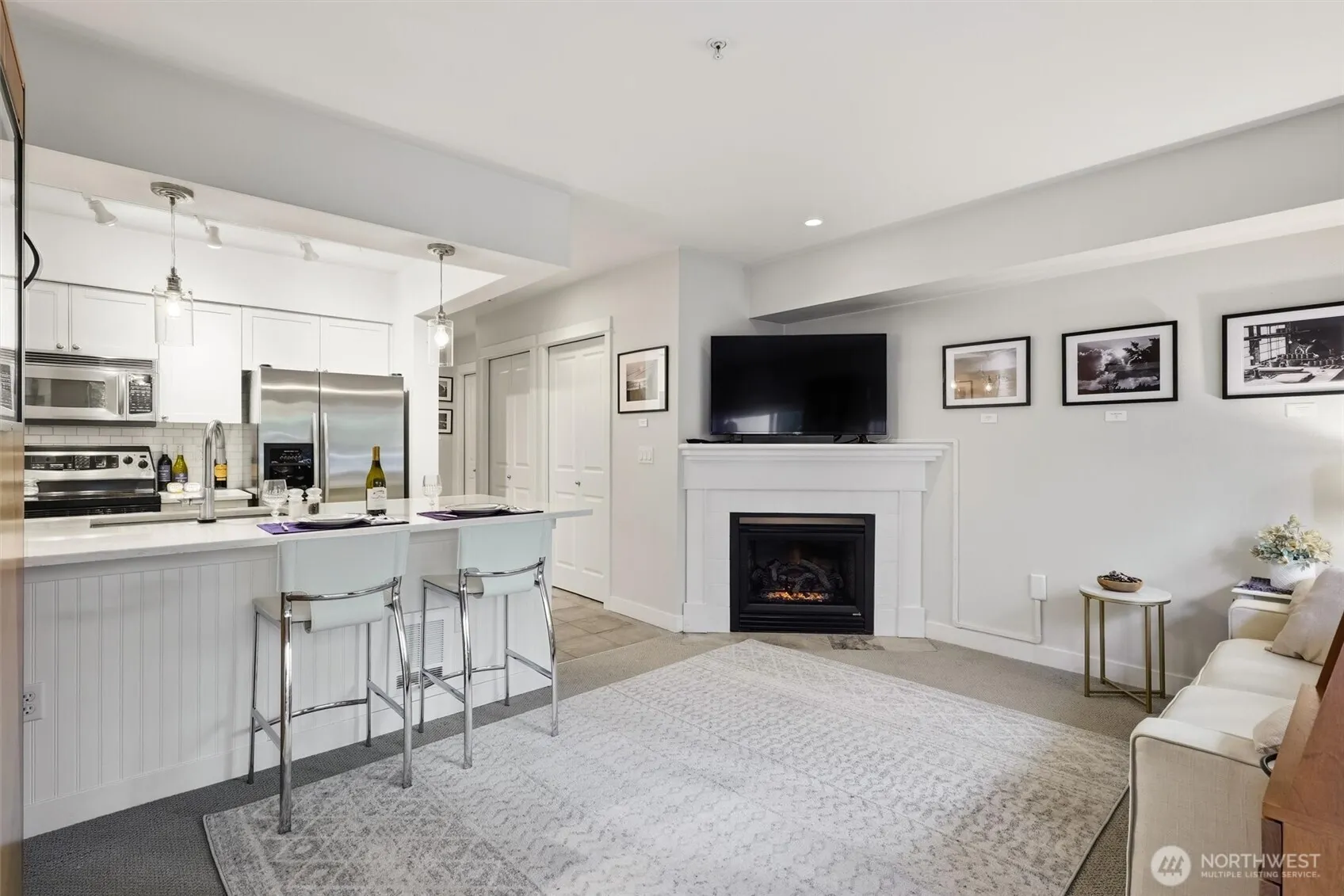 Property photo for 1545 Nw 57th Street #306, Seattle photo 4
