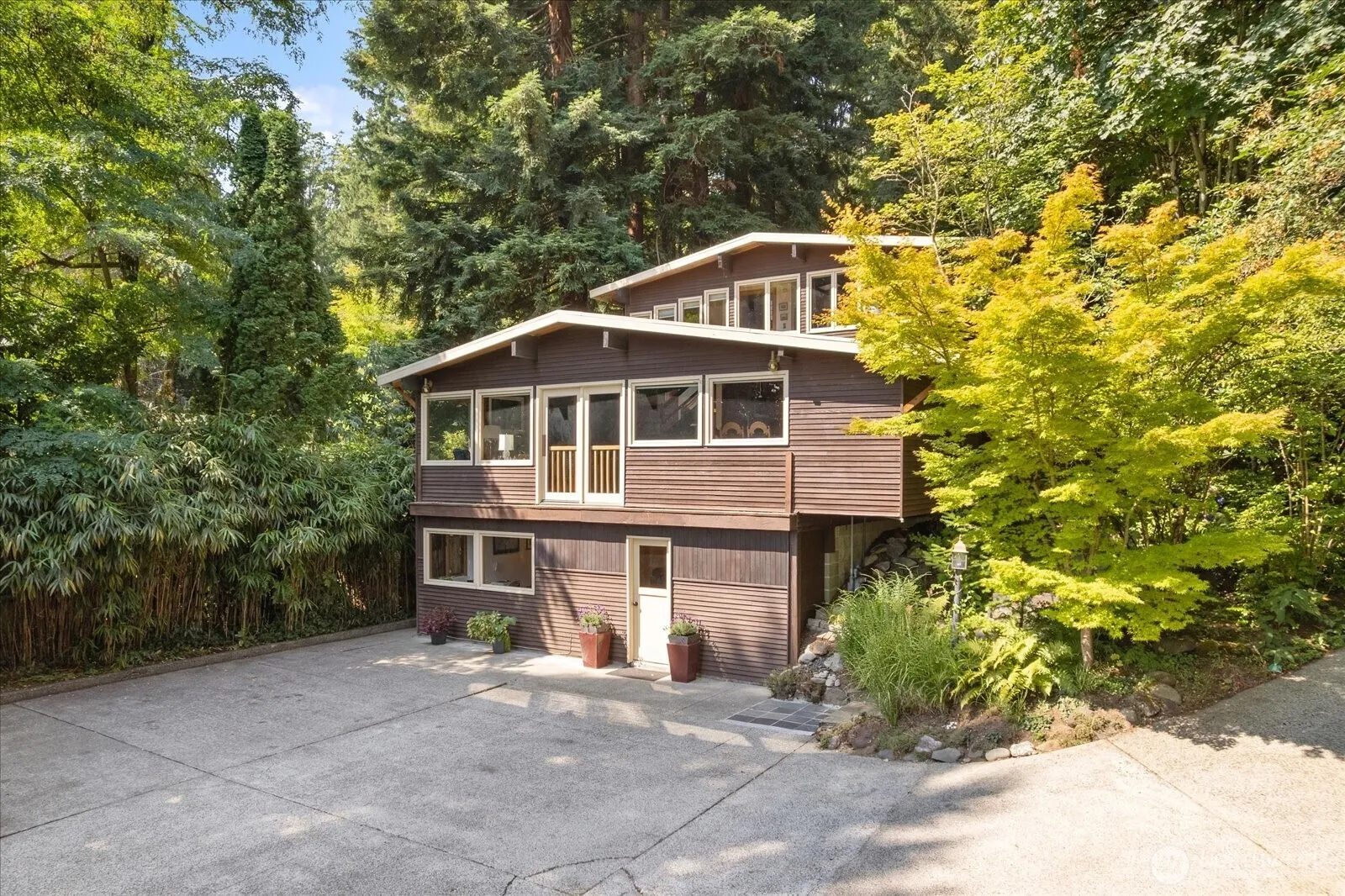 Property photo for 6418 E Mercer Way, Mercer Island photo 4