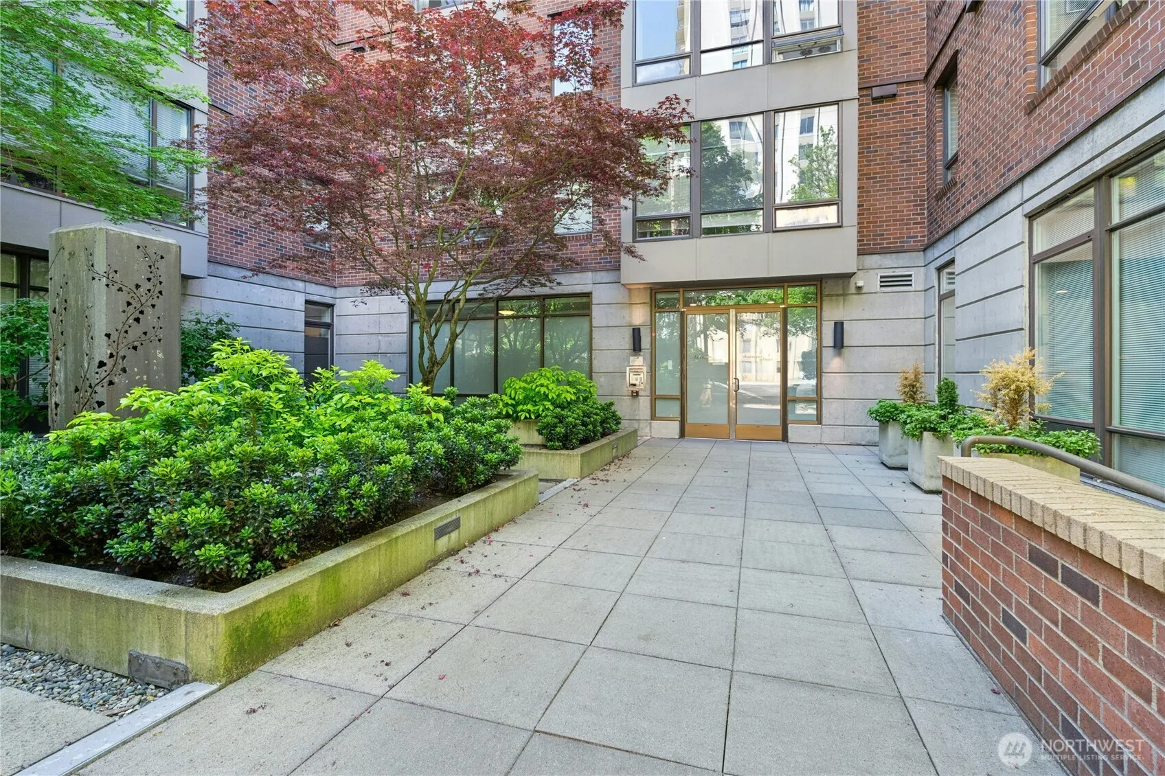 Property photo for 4547 8th Avenue Ne, Seattle