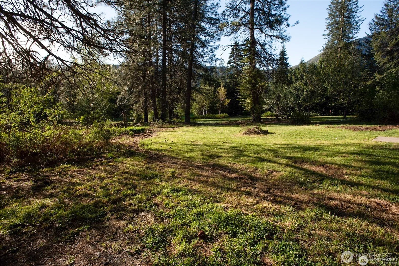 Property photo for 7660 Icicle Rd, Leavenworth photo 2