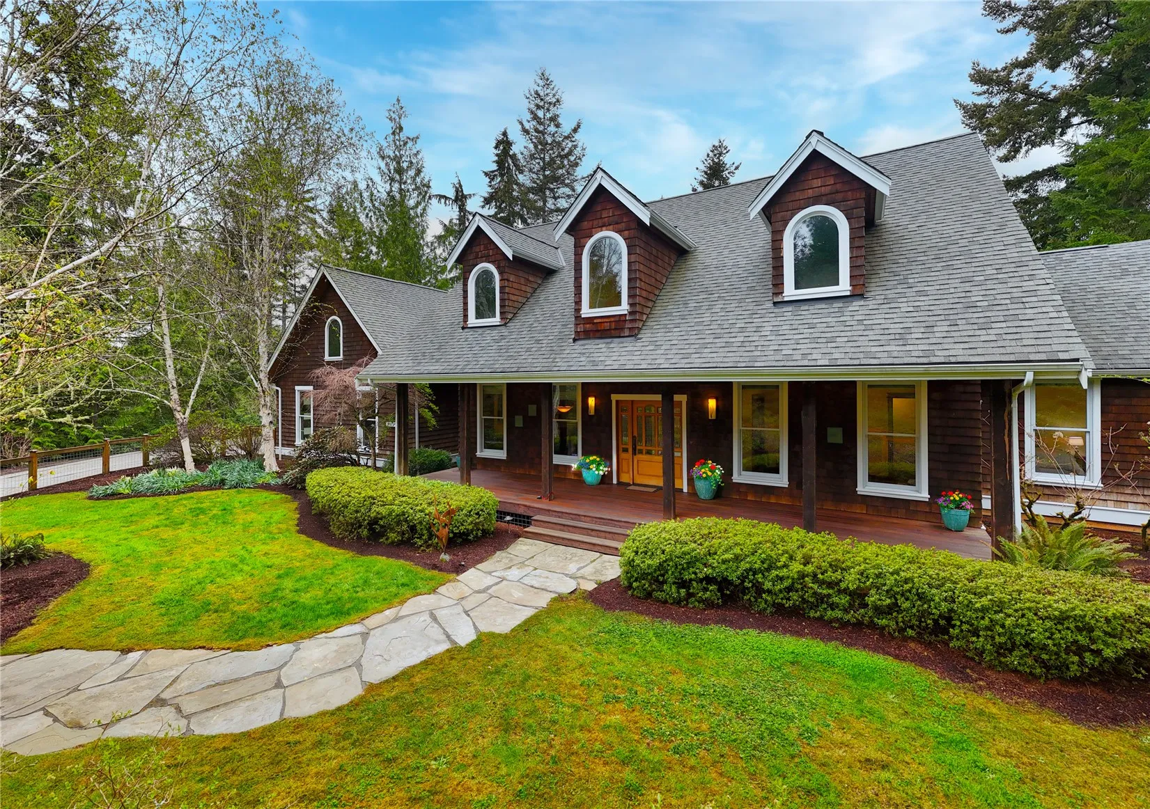 Property photo for 3589 Davie Lane, Langley