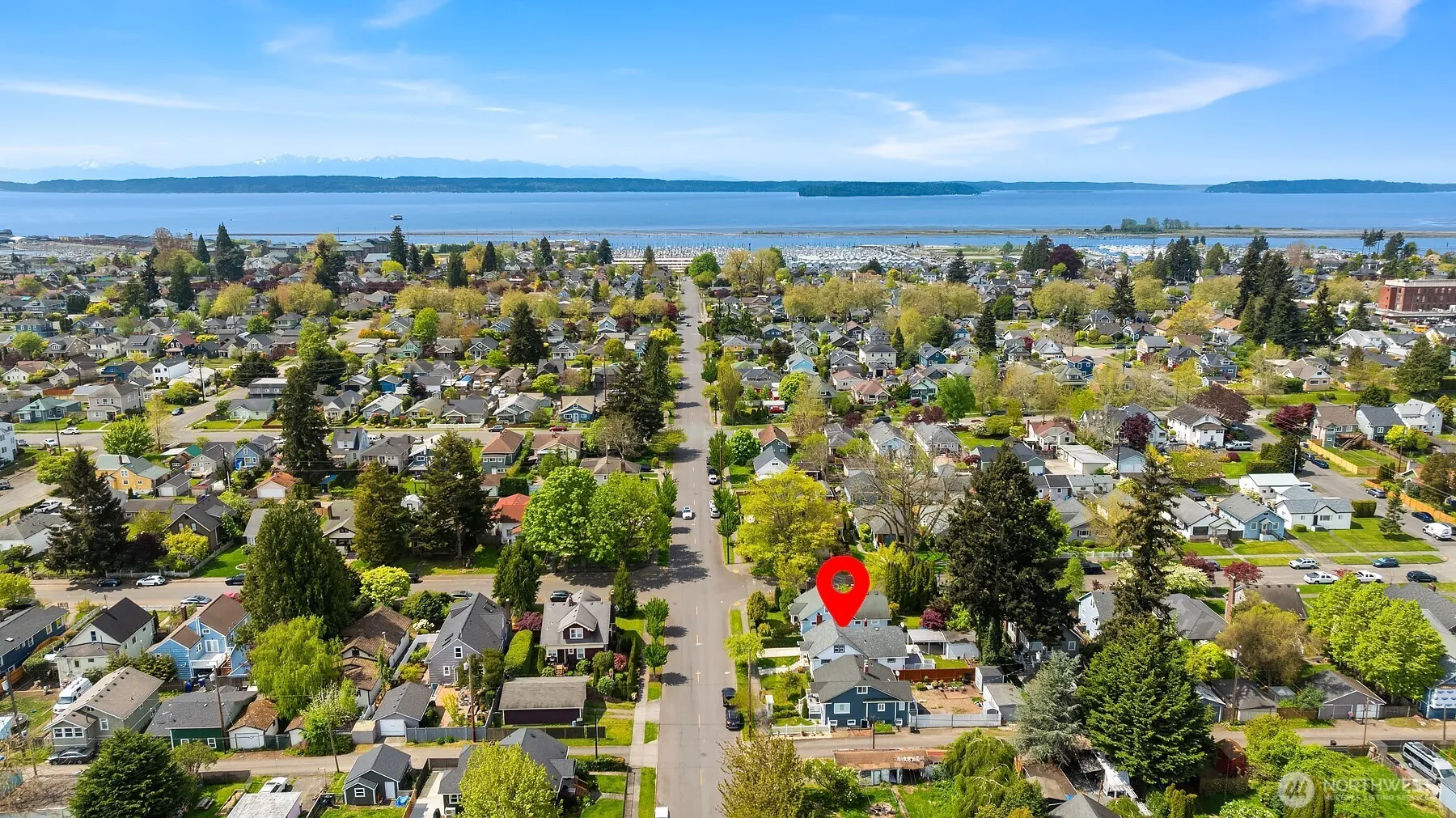 Property photo for 1905 16th Street, Everett photo 2
