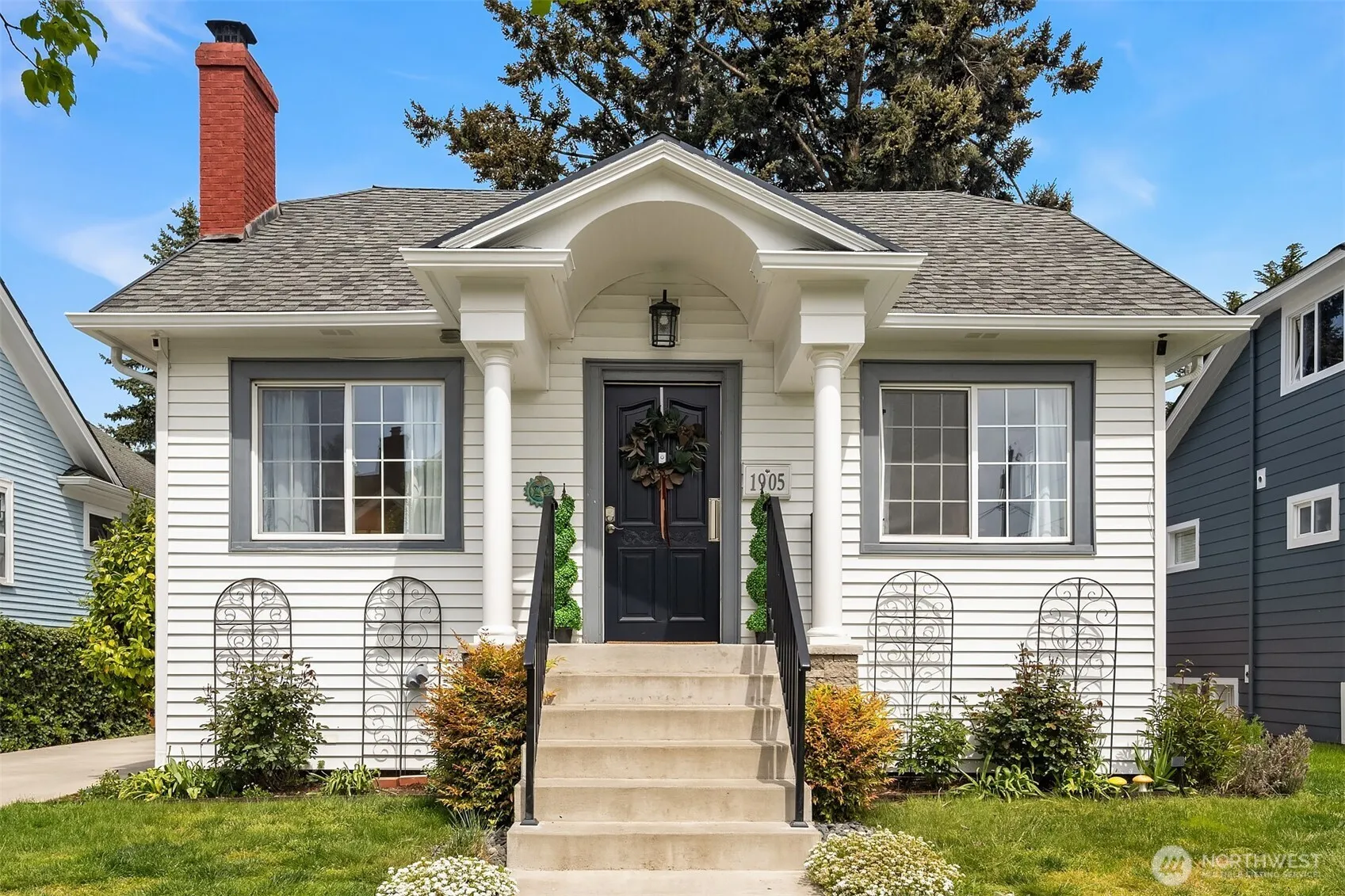 Property photo for 1905 16th Street, Everett