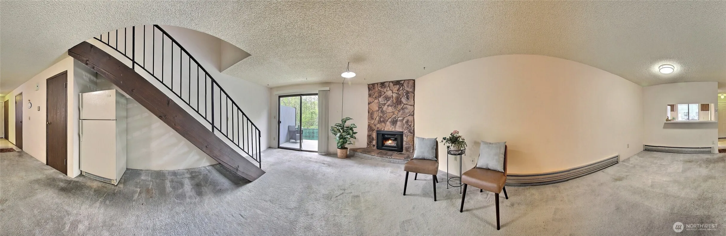 Property photo for 1040 S 320th Street #10d, Federal Way photo 2