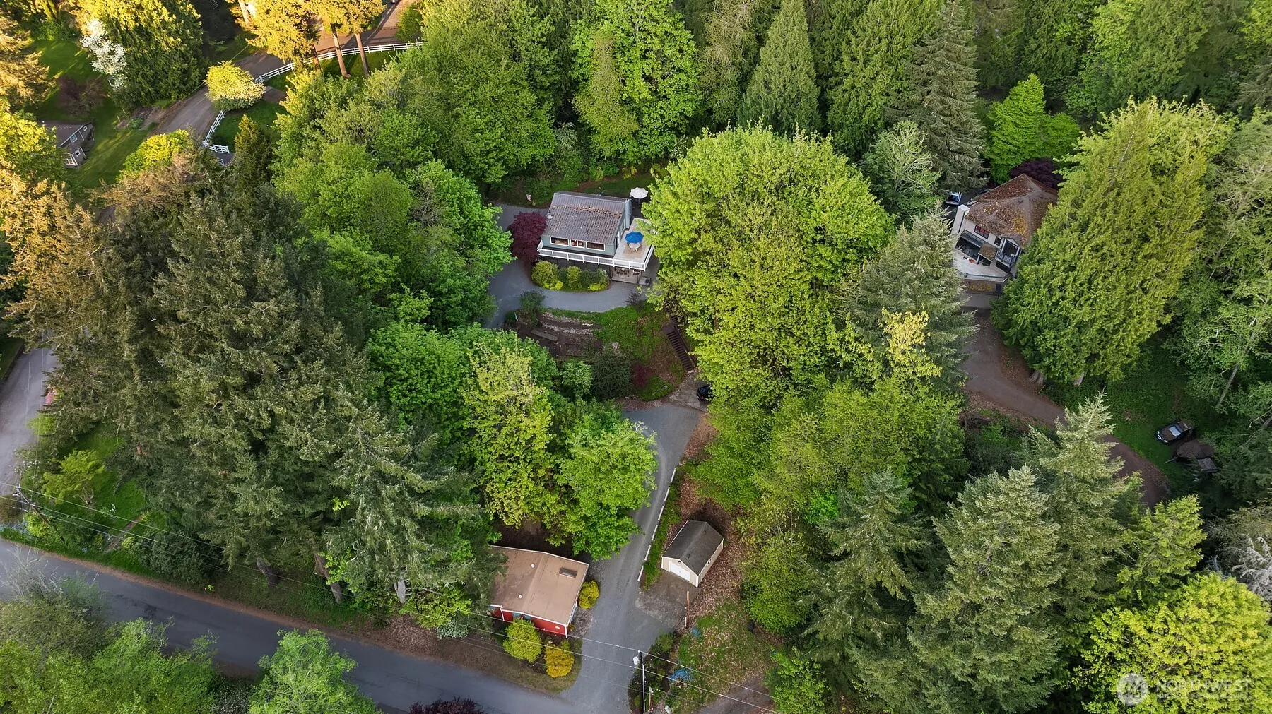 Property photo for 10408 238th Way Se, Issaquah photo 4